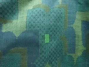 アンティーク　花模様織り出し本場大島紬着物(5マルキ)